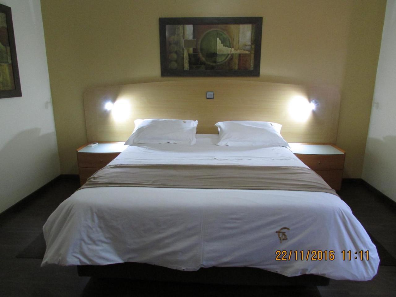 Europrime Boutique Hotel Боксбург Екстериор снимка