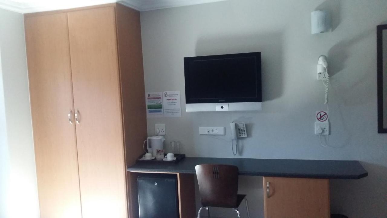Europrime Boutique Hotel Боксбург Екстериор снимка